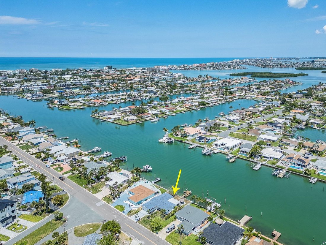 House in Treasure Island, Florida, United States 4 - 18184277