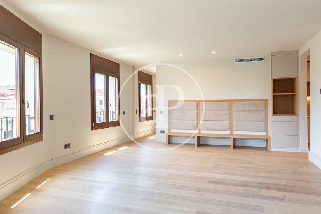 Apartment in Eixample, Barcelona, Spain 4 - 16920561