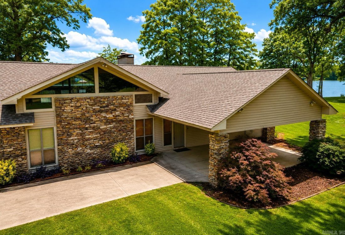 House in England, Arkansas, United States 3 - 18184044