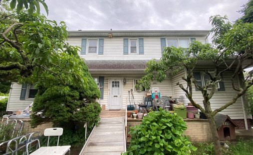 House in New York, New York, United States 1