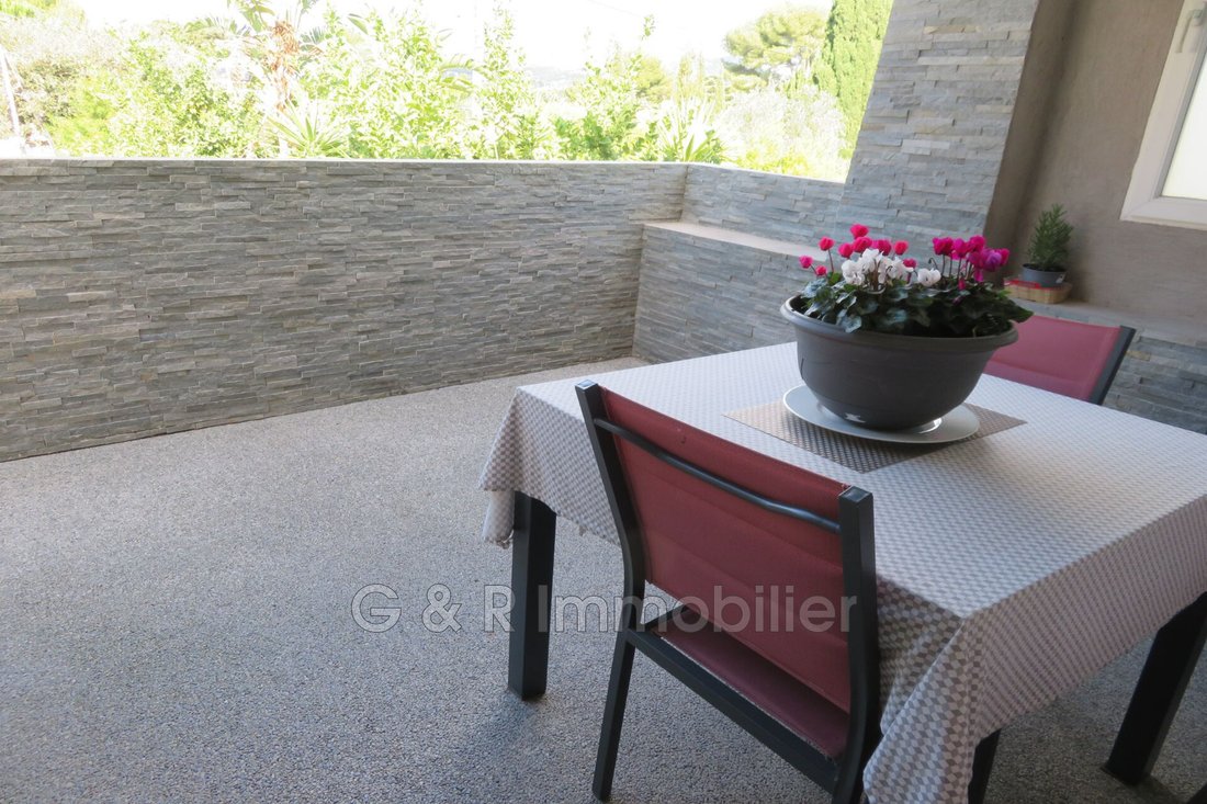 Villa in Sanary-sur-Mer, Provence-Alpes-Côte d'Azur, France 4 - 16397459