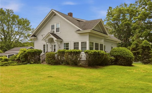 Apartment in Tiverton, Rhode Island, United States 1