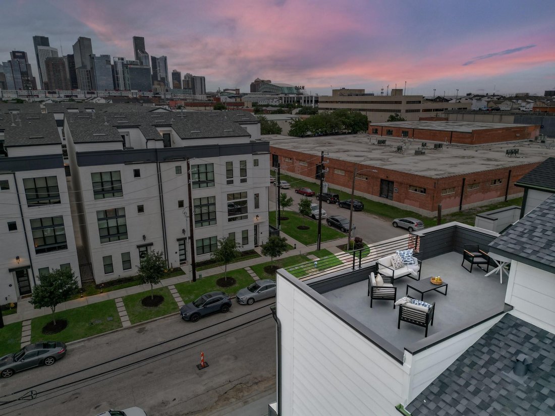 House in Houston, Texas, United States 5 - 18185197