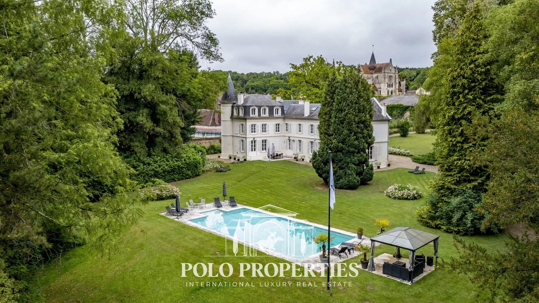 Estate in Bury, Hauts-de-France, France 3 - 18182466