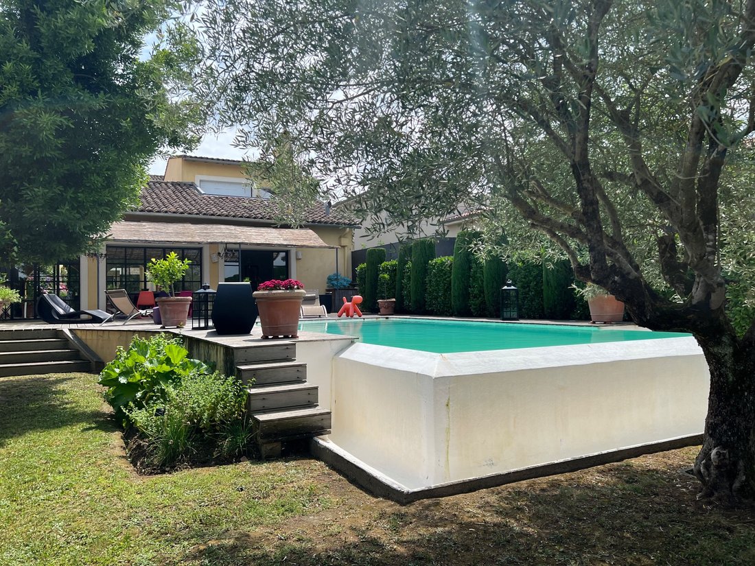 Residenza a Rieumes, Occitania, Francia 1 - 18186045