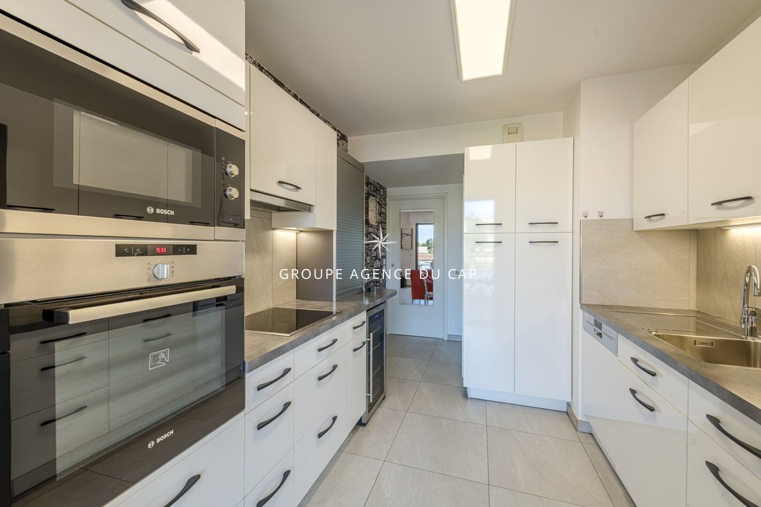 Apartment in Plateau Notre Dame Sud-Bord de mer-Beaurivage, Saint-Raphaël, France 4 - 18182823