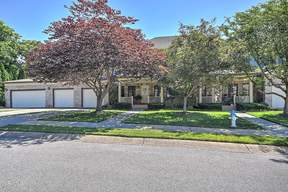 House in Elizabethton, Tennessee, United States 1 - 18184183