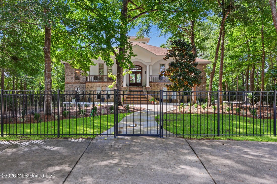 House in Ocean Springs, Mississippi, United States 3 - 18183509