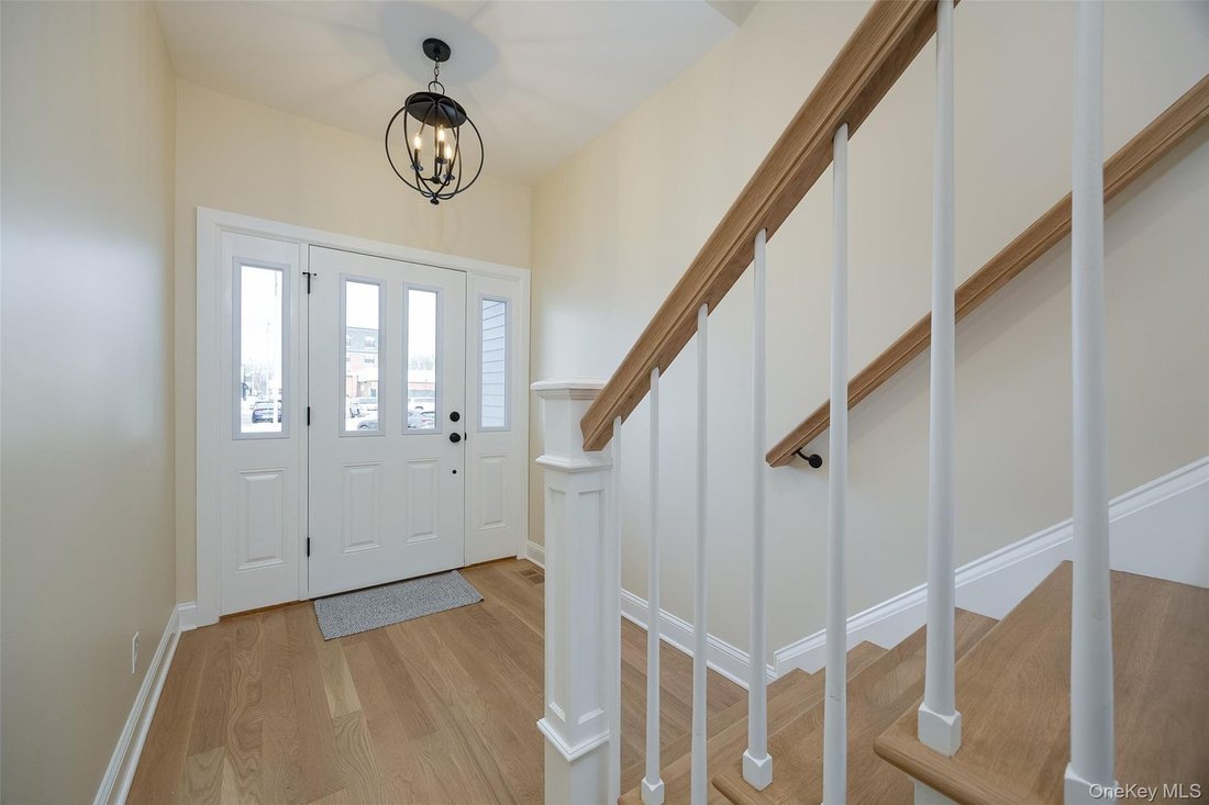 House in Beacon, New York, United States 5 - 15372232
