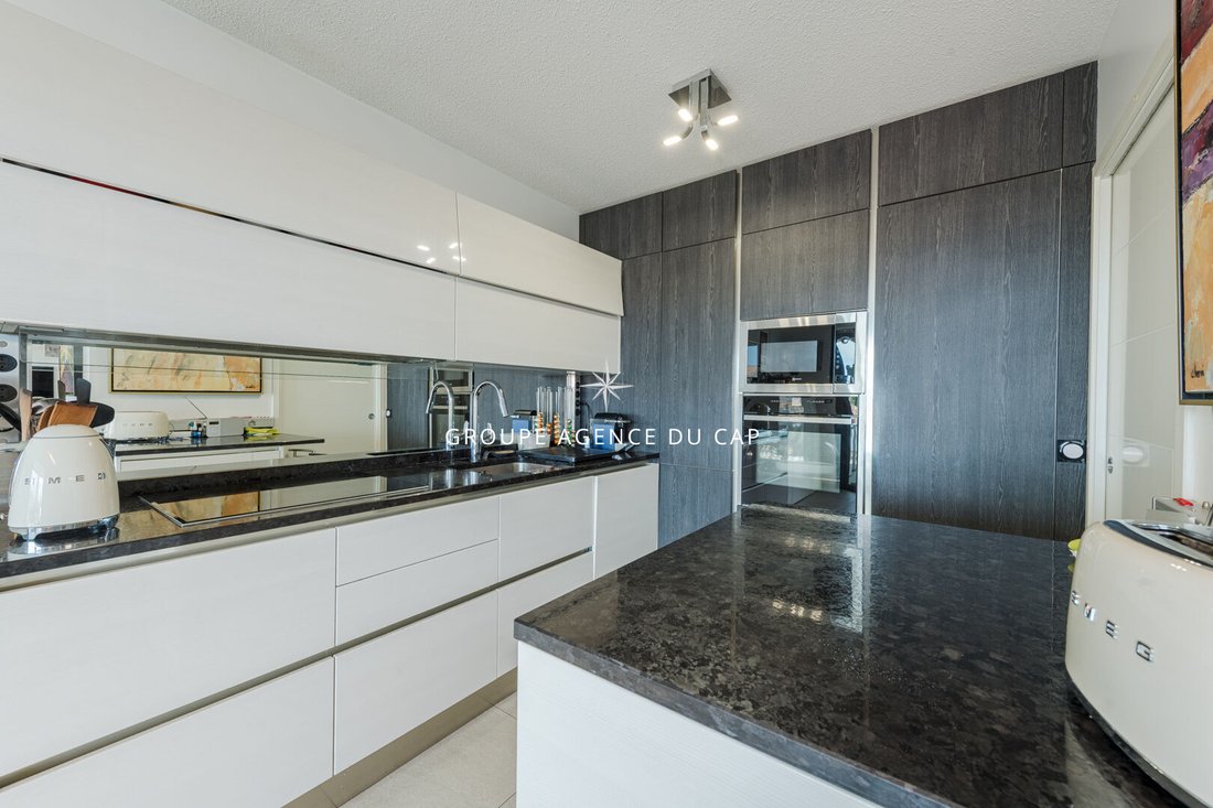 Apartment in Plateau Notre Dame Sud-Bord de mer-Beaurivage, Saint-Raphaël, France 4 - 18182827