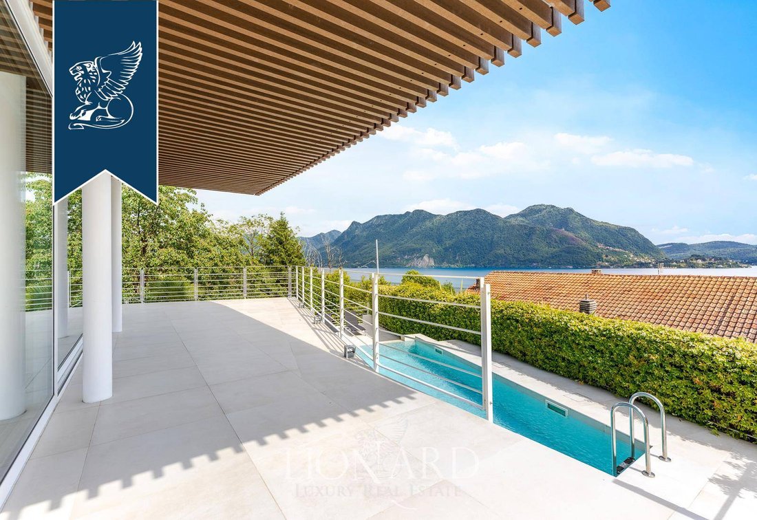 Villa in Verbania, Piedmont, Italy 4 - 18185346