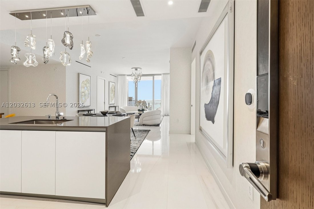 Condo in Miami, Florida, United States 3 - 18184078