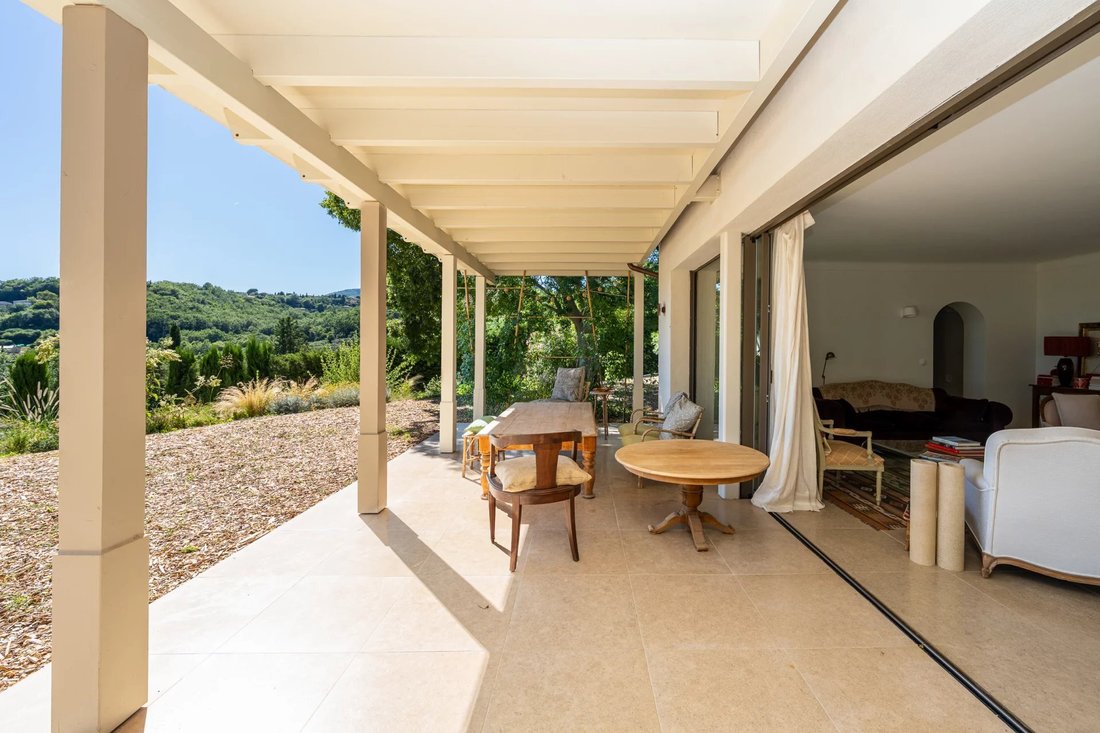 House in Opio, Provence-Alpes-Côte d'Azur, France 3 - 18185552