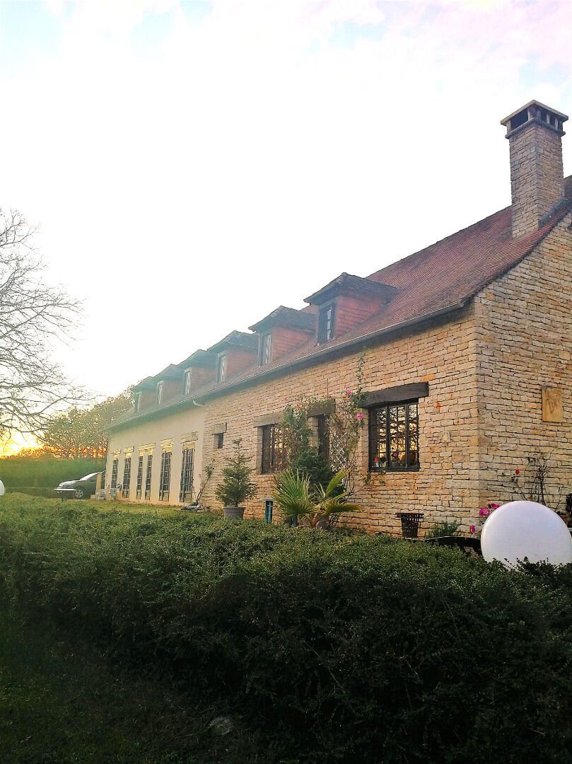 Villa in Salignac-Eyvigues, Nouvelle-Aquitaine, France 4 - 18185614