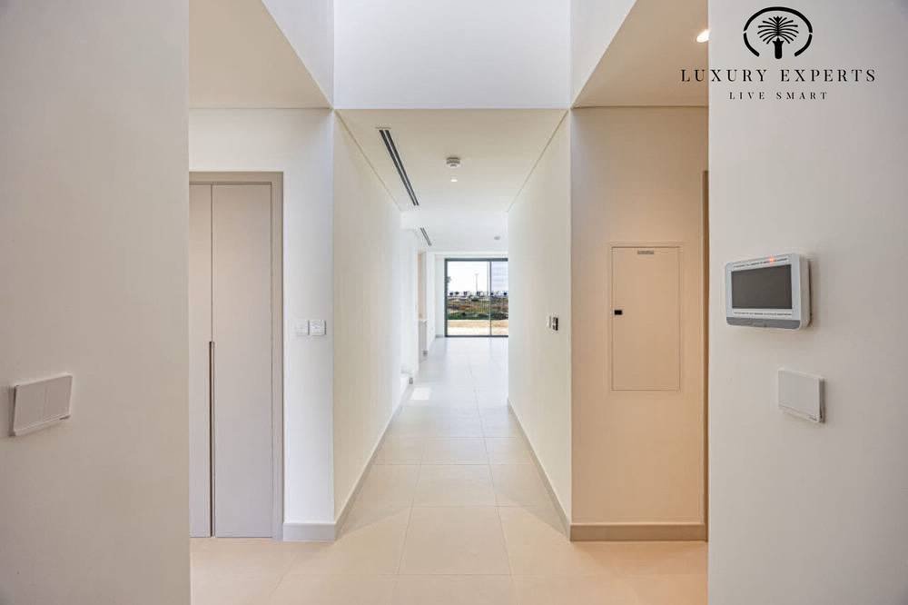 Villa in Al Yufrah 1, Al Yufrah, Dubai 2 - 18184701