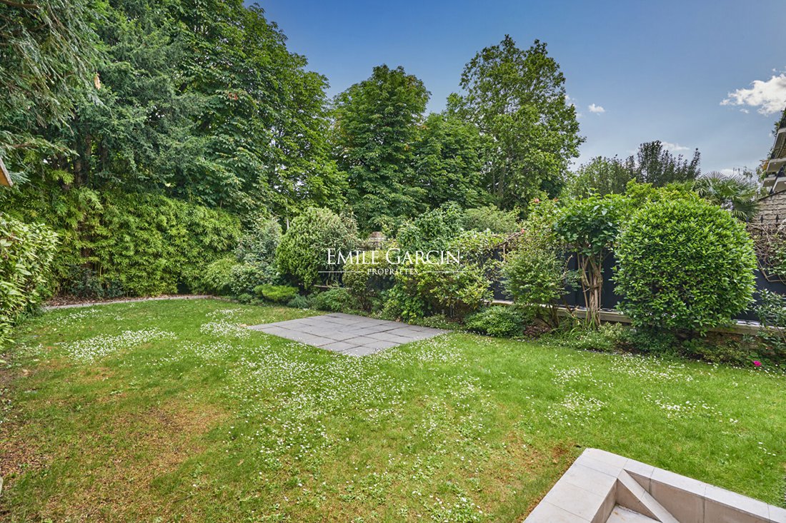 Villa in La Plaine des Sablons, Neuilly-sur-Seine, France 5 - 15955519