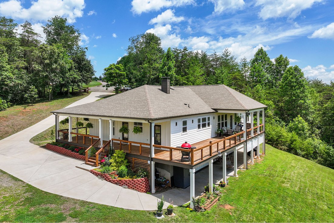 House in Leicester, North Carolina, United States 1 - 17380119