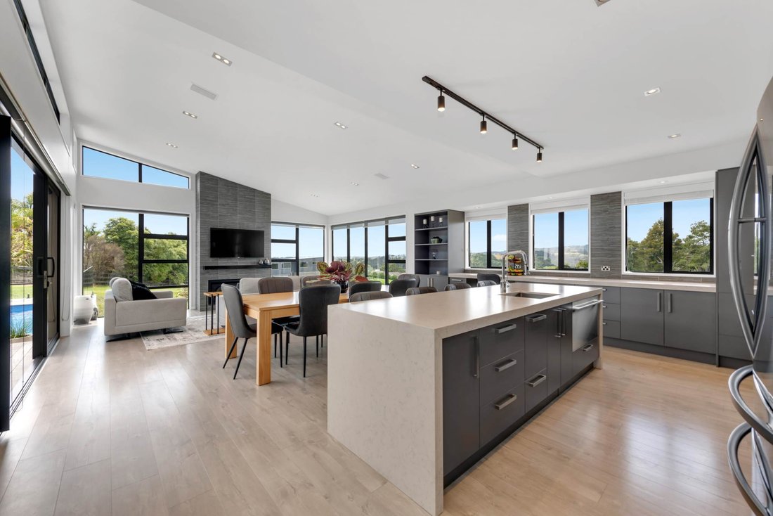 House in Whitford, Auckland, New Zealand 2 - 15239579