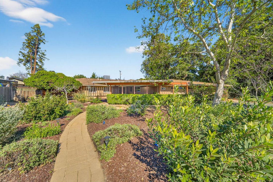 House in Fresno, California, United States 1 - 18183576