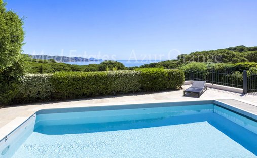 Villa in Nartelle-Noyer-Bellevue-bd des Sardinaux, Sainte-Maxime, France 1