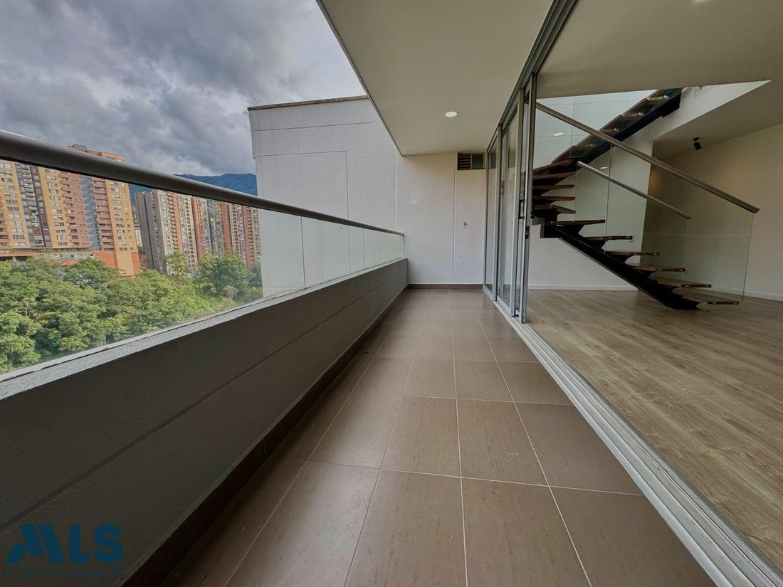 Apartment in Envigado, Antioquia, Colombia 1 - 18182206