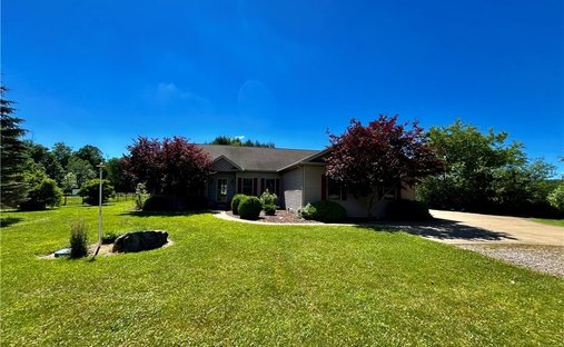 House in Medina, Ohio, United States 1