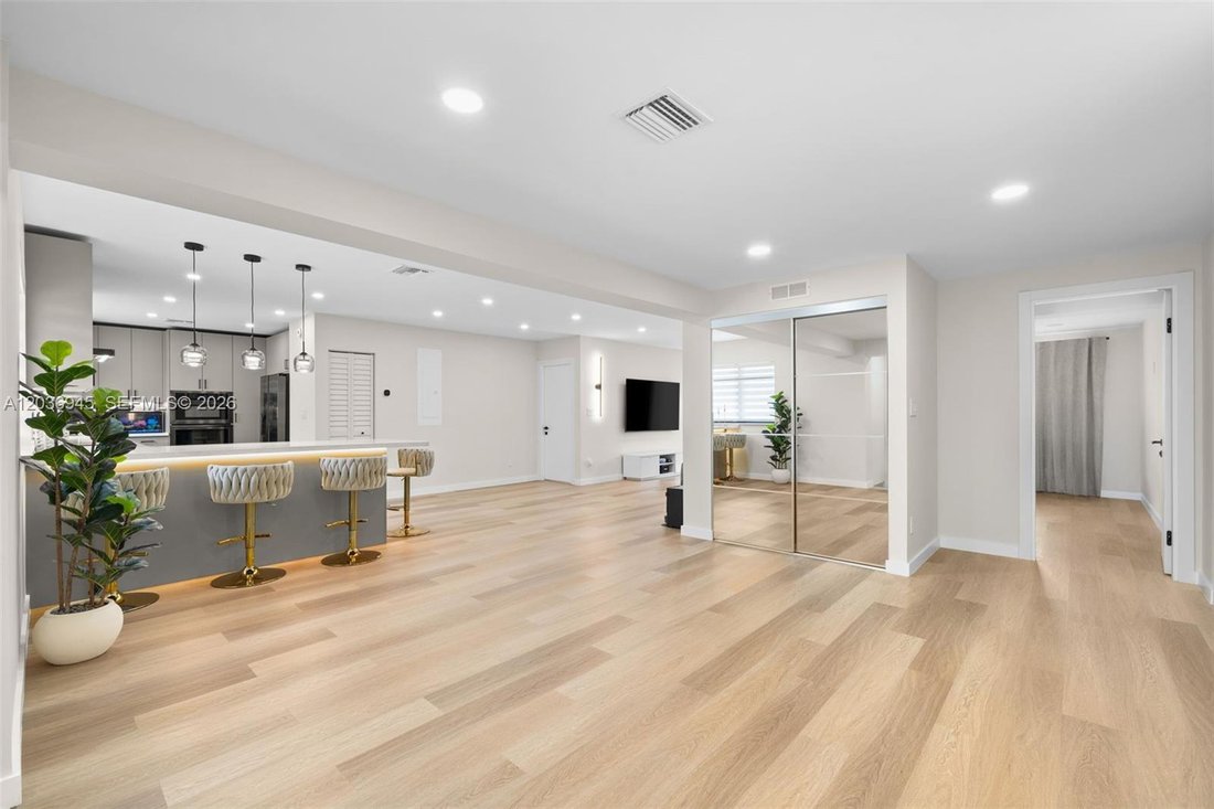 House in Hollywood, Florida, United States 5 - 18182318