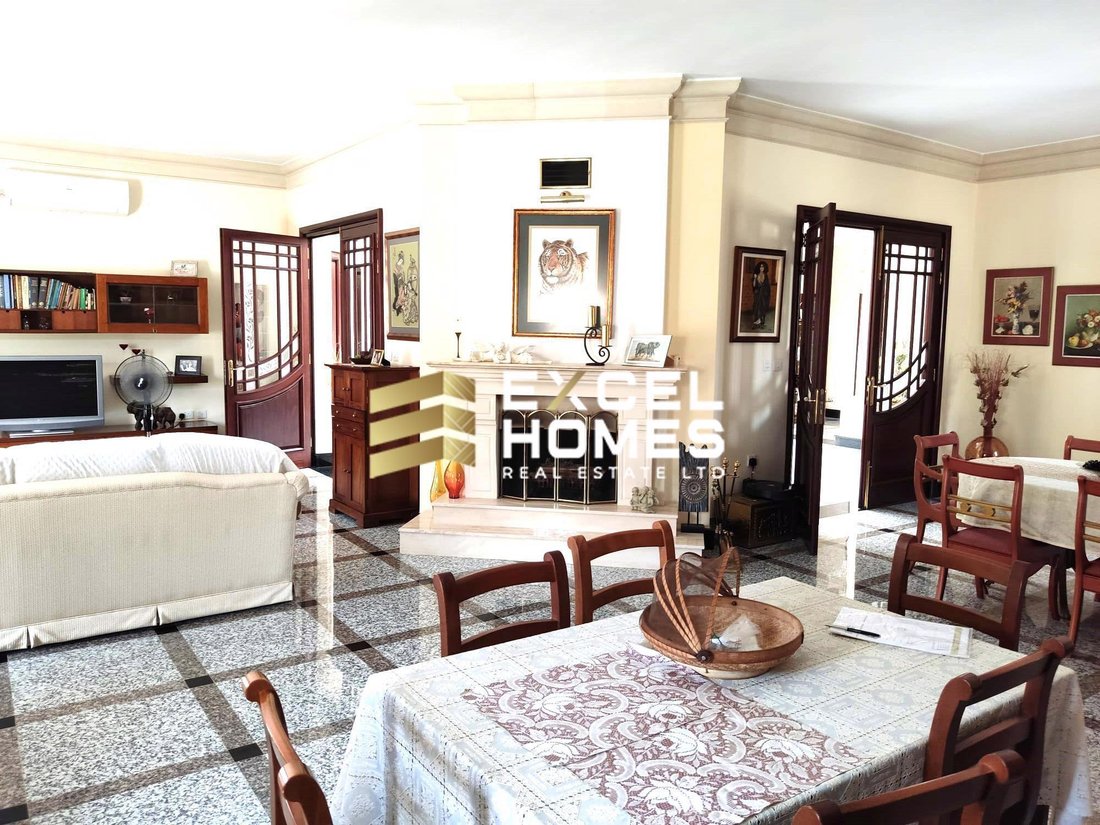 Bungalow in Iklin, Malta 2 - 15839090