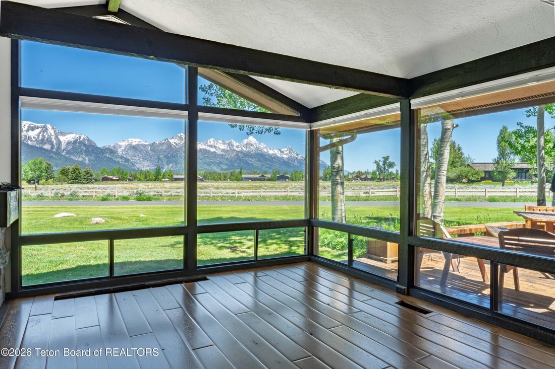House in Jackson, Wyoming, United States 2 - 18184372
