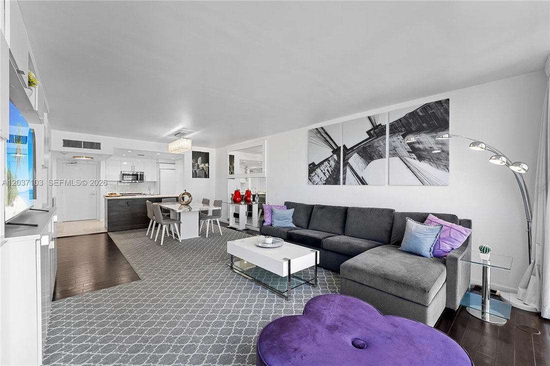 Condo in Bal Harbour, Florida, United States 3 - 18182337