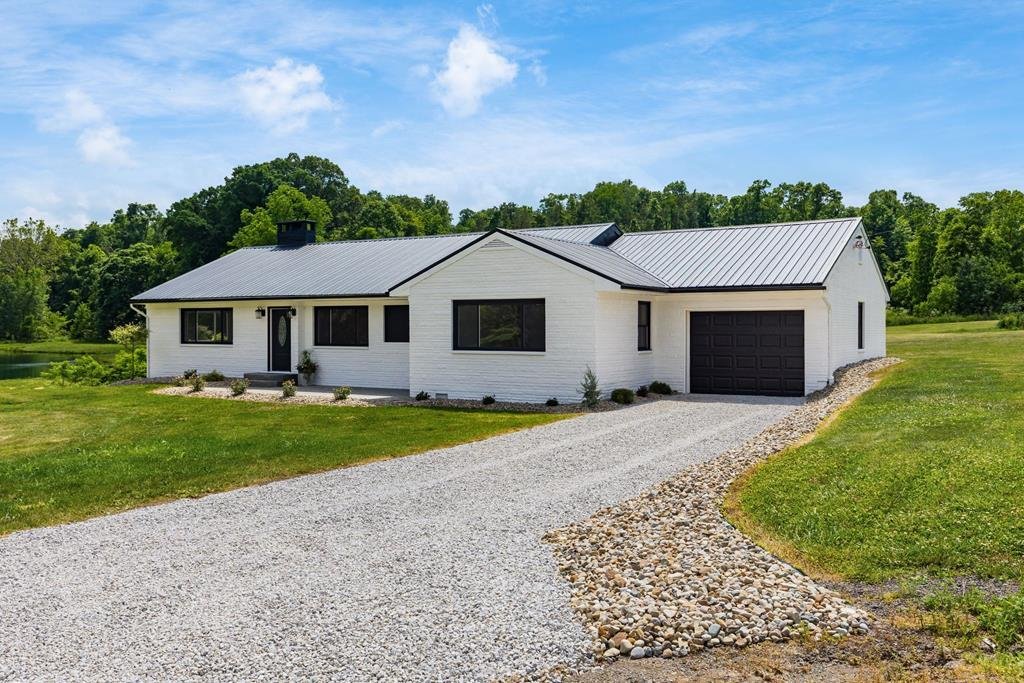 Farm Ranch in Lucas, Ohio, United States 1 - 18184337
