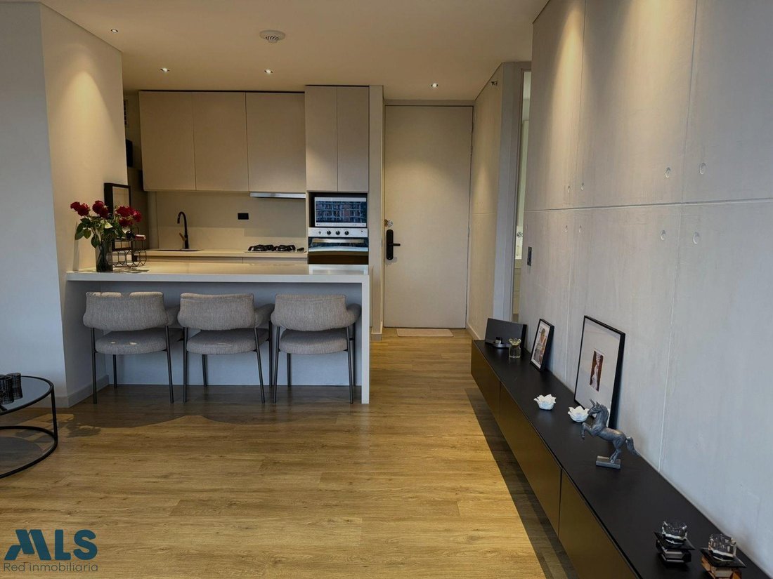 Apartment in Medellín, Antioquia, Colombia 2 - 18182208