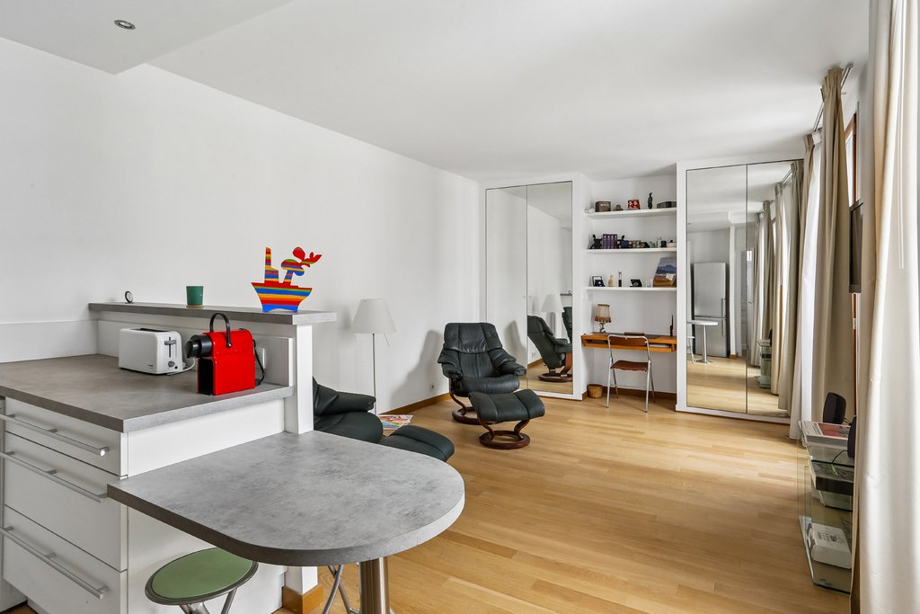 Apartment in Parc Monceau, Paris 8e Arrondissement, Paris 1 - 18182460