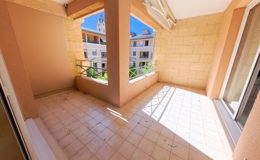 Apartment in Le Tholonet, Provence-Alpes-Côte d'Azur, France 1