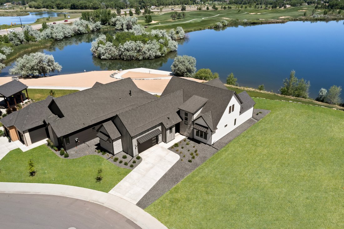 House in Windsor, Colorado, United States 2 - 17389301