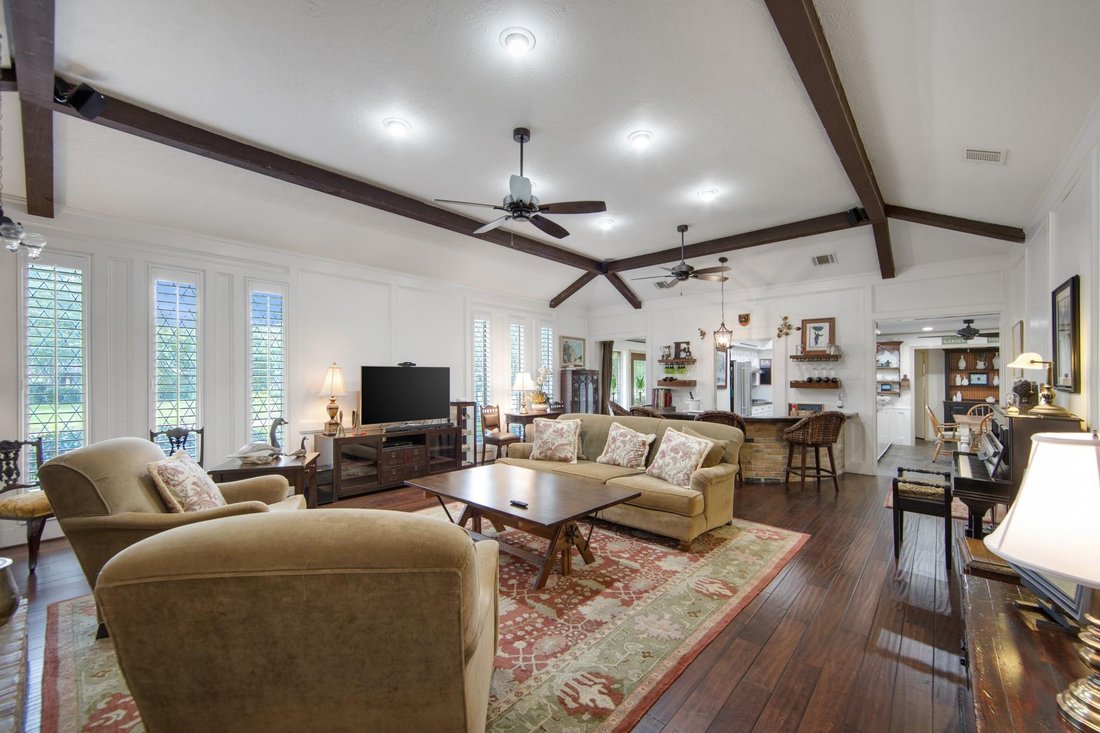House in Houston, Texas, United States 3 - 18185120