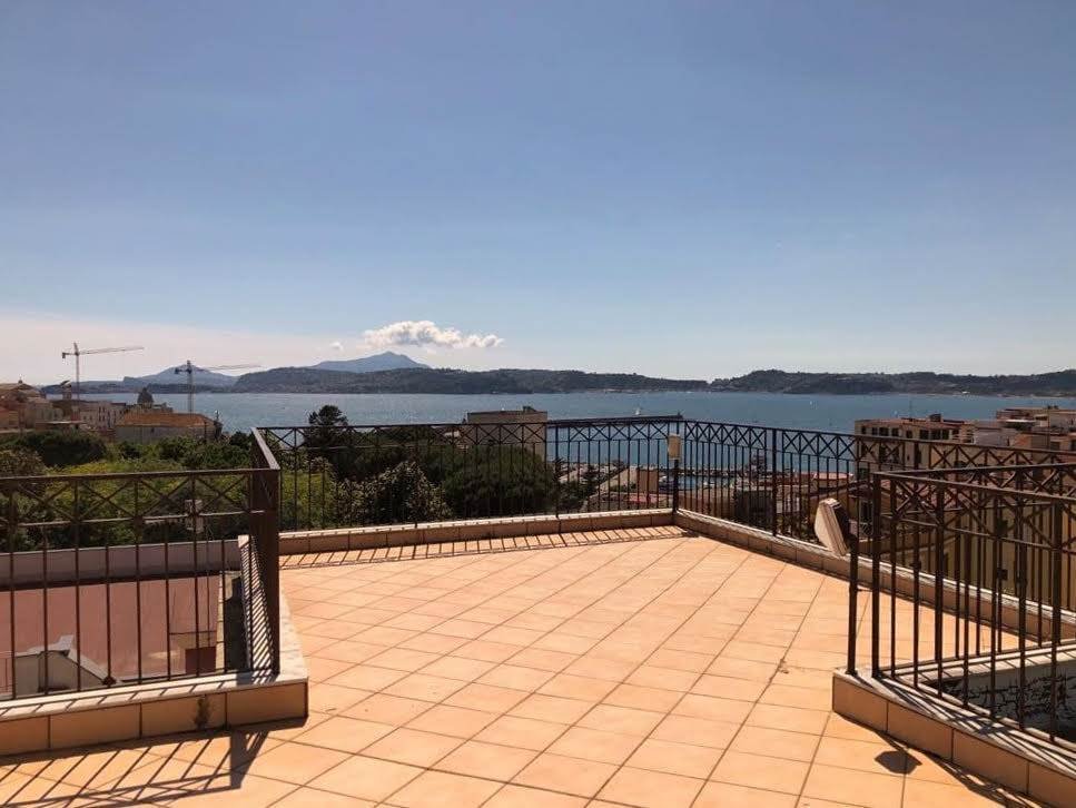 Apartment in Zona Alta - Solfatara - Rione Ortodonico, Pozzuoli, Campania 1 - 18185296