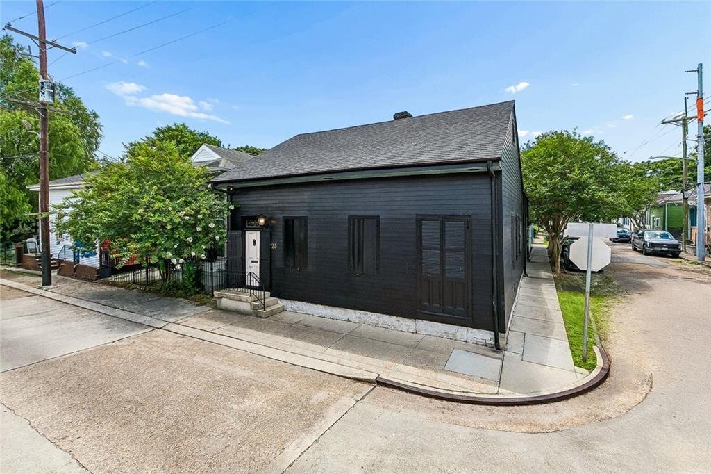 House in New Orleans, Louisiana, United States 3 - 18185095