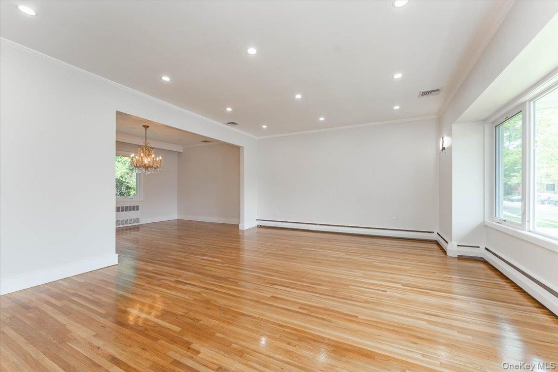 House in Woodmere, New York, United States 5 - 18183980