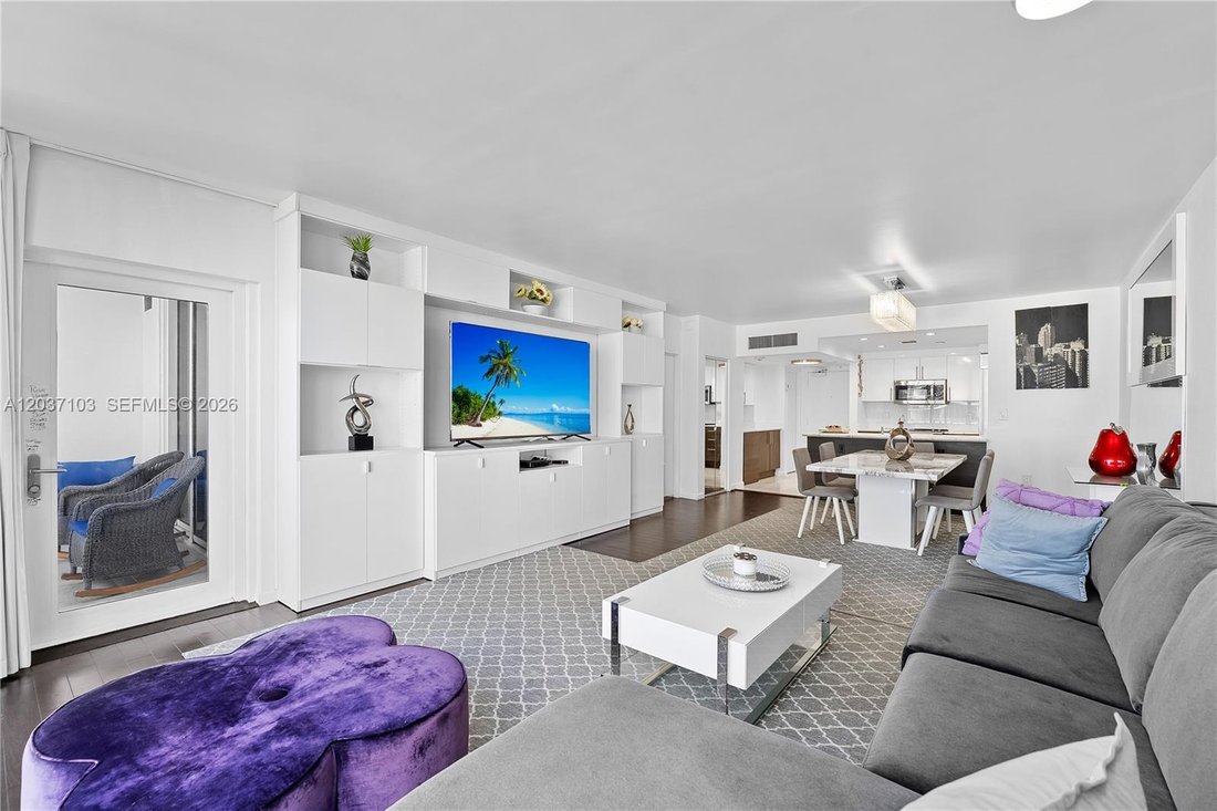 Condo in Bal Harbour, Florida, United States 4 - 18182337