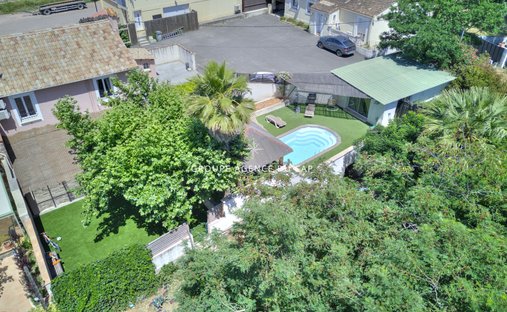 Villa in Exterieurs, Frejus, France 1