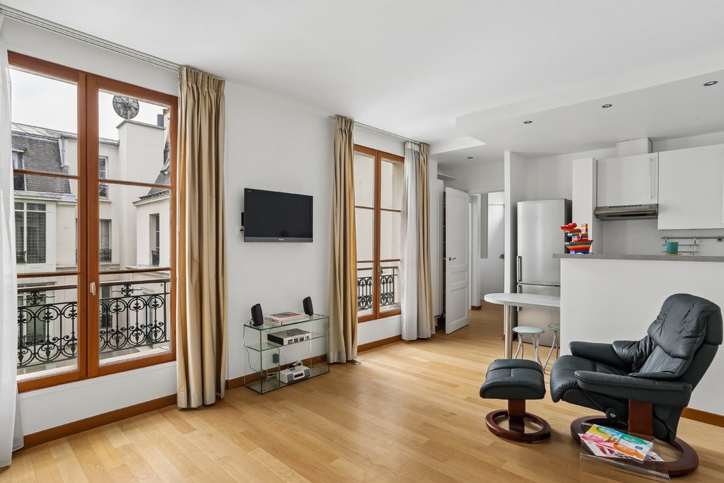 Apartment in Parc Monceau, Paris 8e Arrondissement, Paris 2 - 18182460