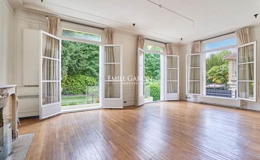 Villa in La Plaine des Sablons, Neuilly-sur-Seine, France 1