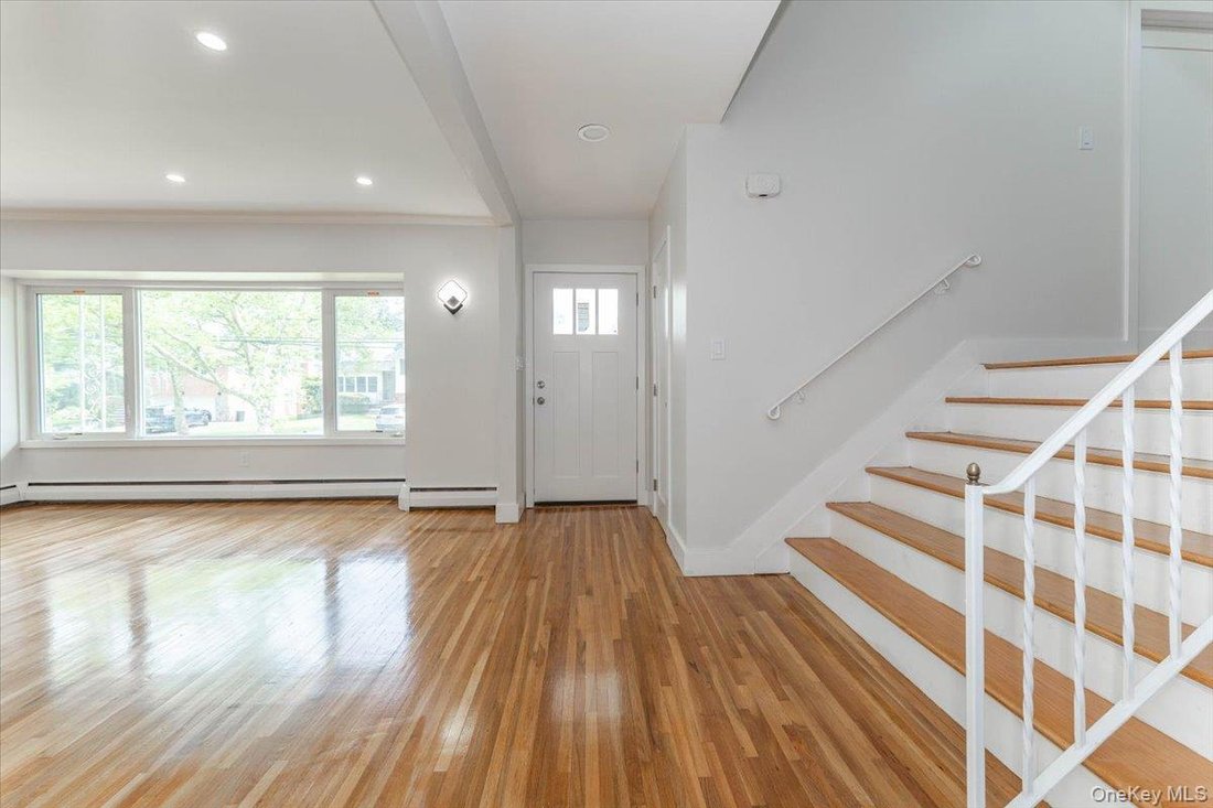 House in Woodmere, New York, United States 2 - 18183980