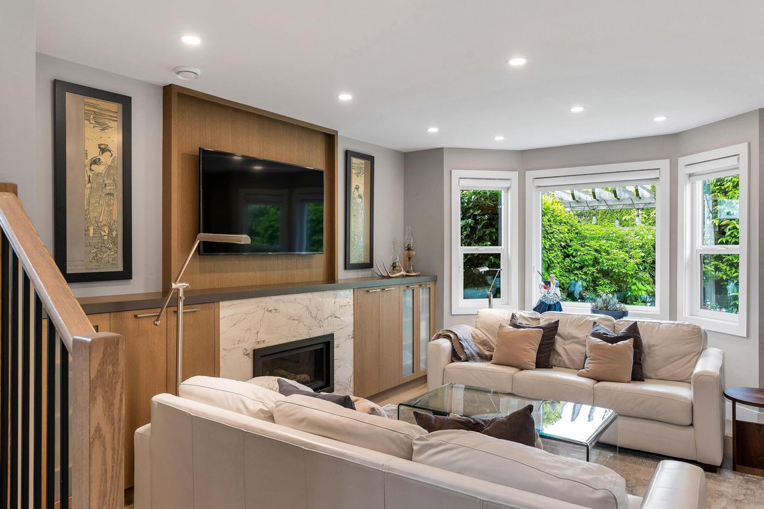 Townhouse in Victoria, British Columbia, Canada 5 - 18186308