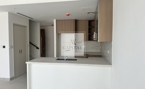 Townhouse in Wadi Al Safa 5, Wadi Al Safa, Dubai 1
