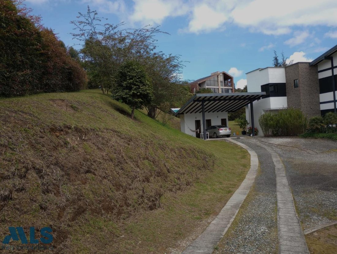 House in La Ceja, Antioquia, Colombia 5 - 18182258