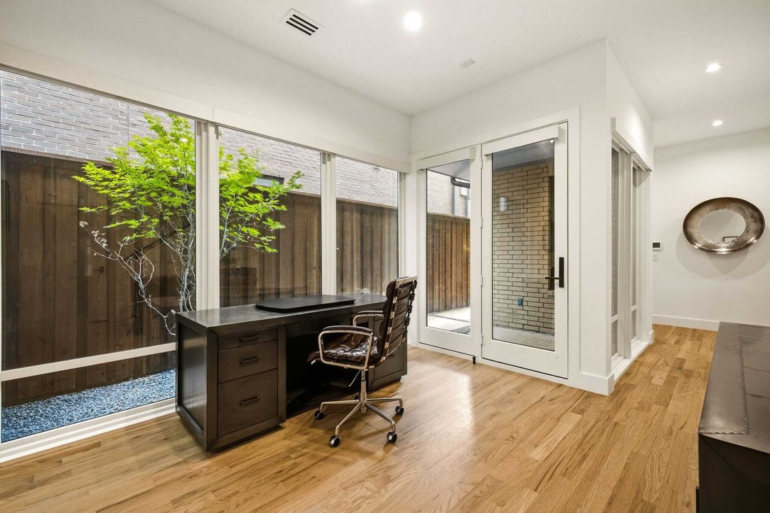 House in Dallas, Texas, United States 4 - 17637062