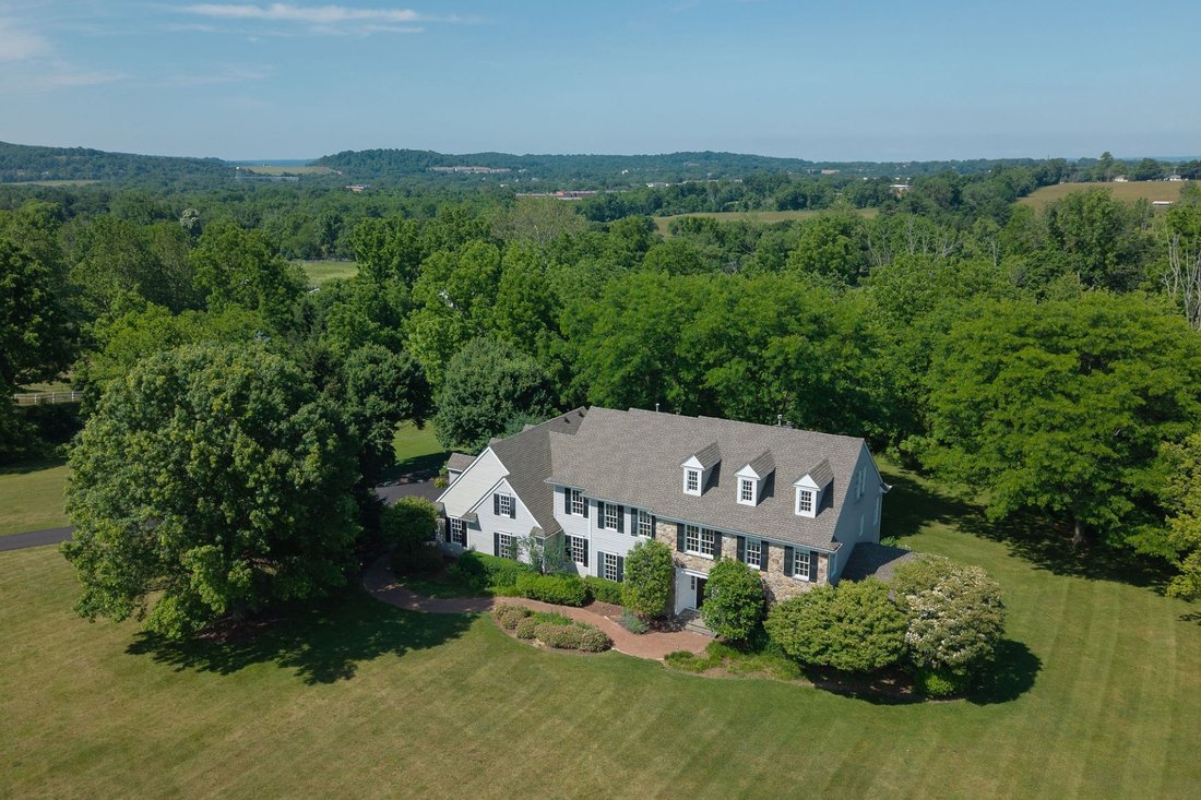 House in Clinton Township, New Jersey, United States 2 - 18182577