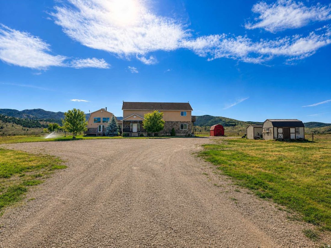 House in Fairview, Utah, United States 3 - 18183616